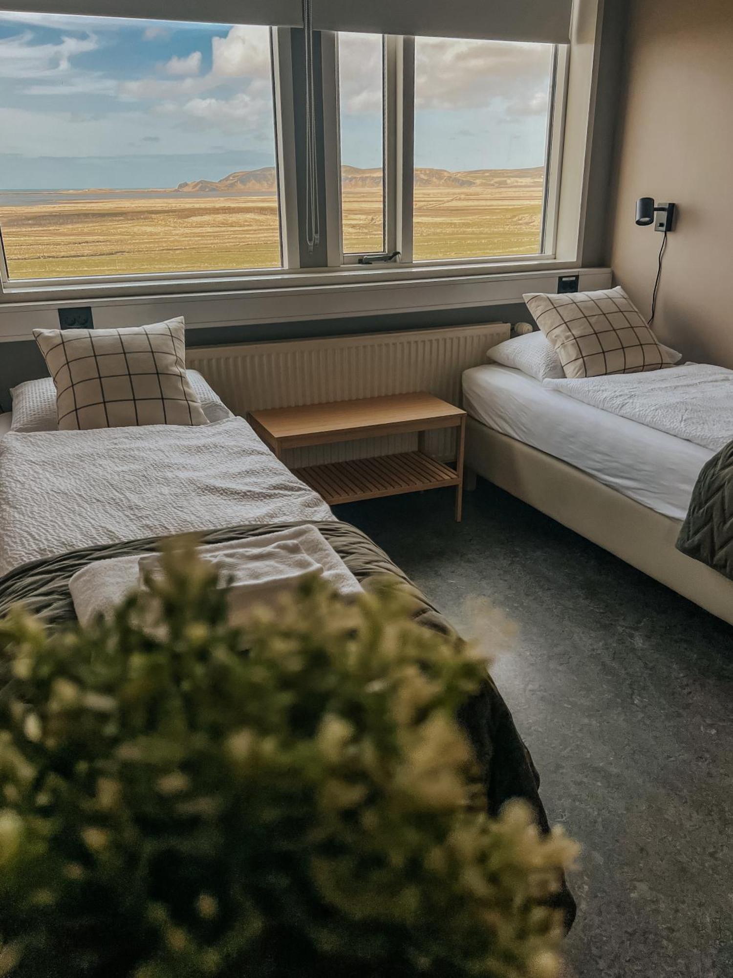 Guesthouse Reynir Вик Экстерьер фото